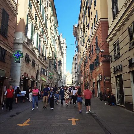 Pablito In San Lorenzo Апартаменты Генуя